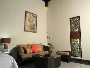 Villa Askara *